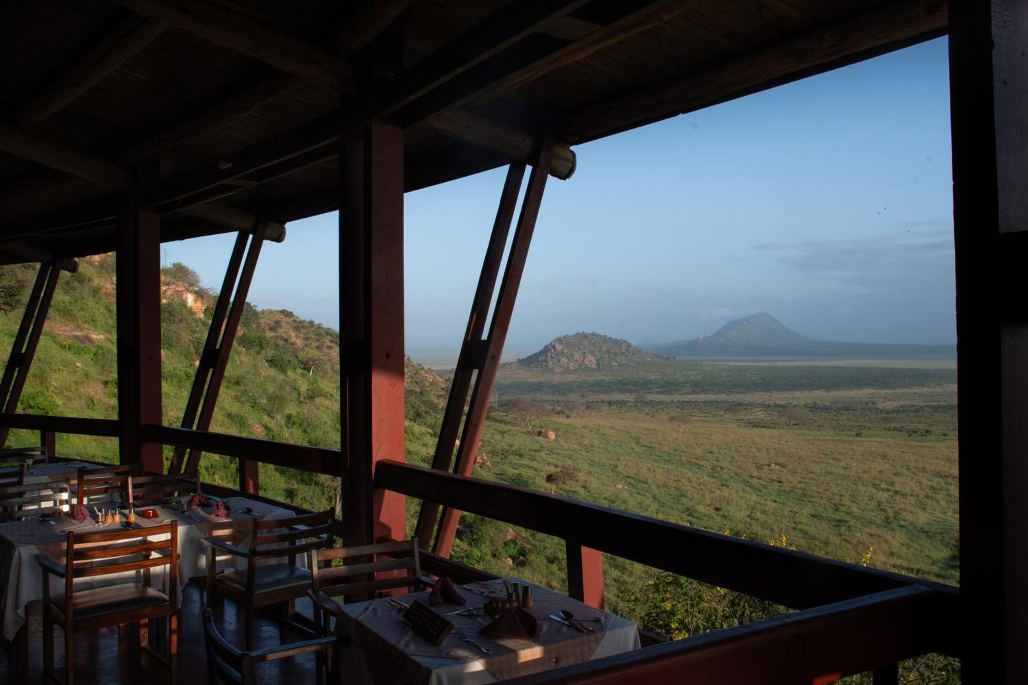 Voi Safari Lodge Экстерьер фото