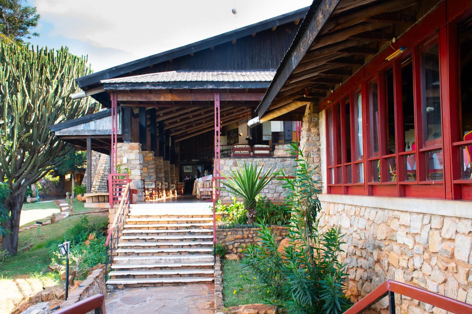 Voi Safari Lodge Экстерьер фото