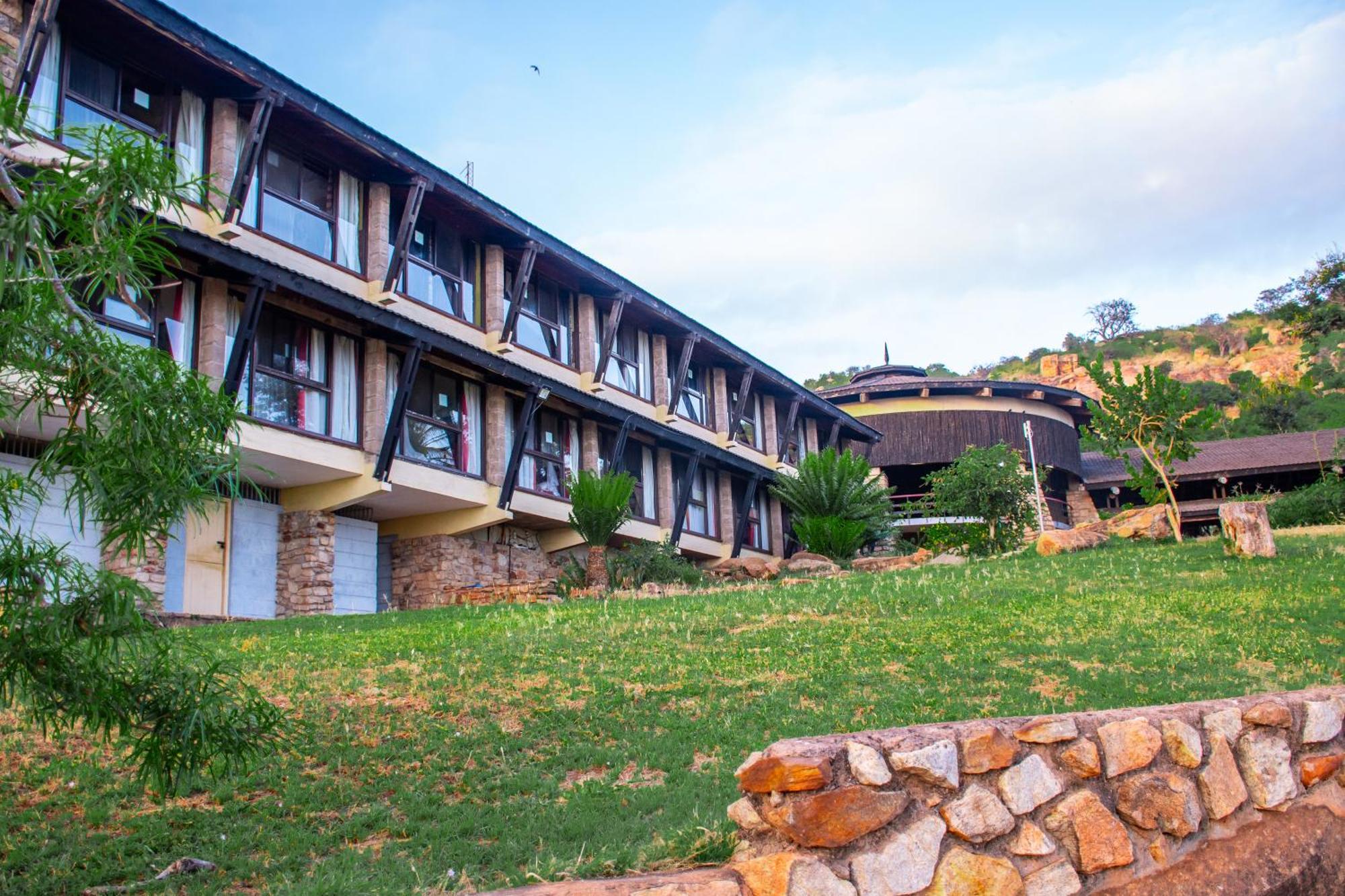 Voi Safari Lodge Экстерьер фото
